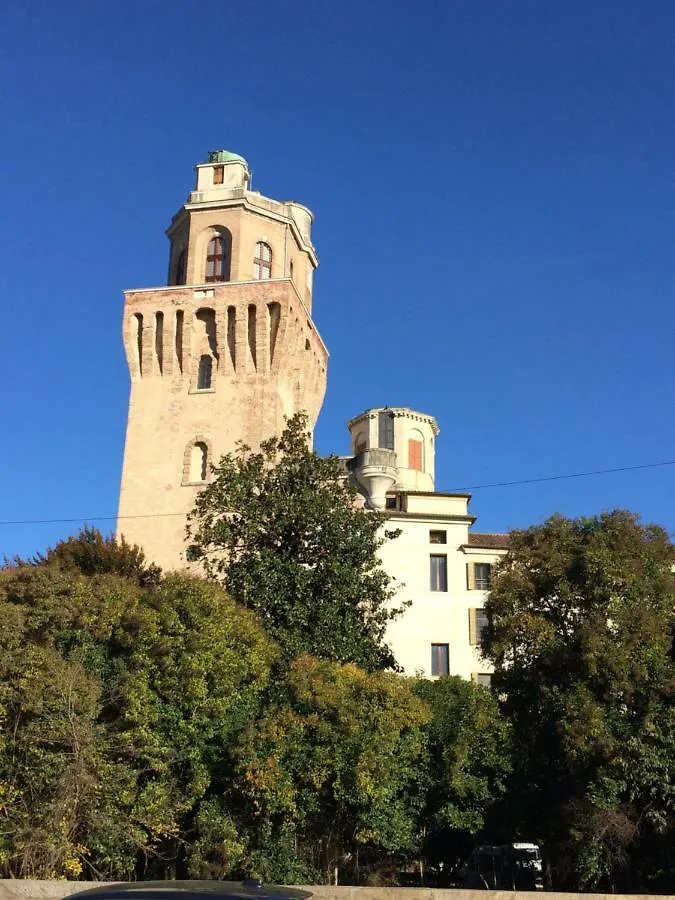Villa CASA SAVONAROLA  centro storico Padova
